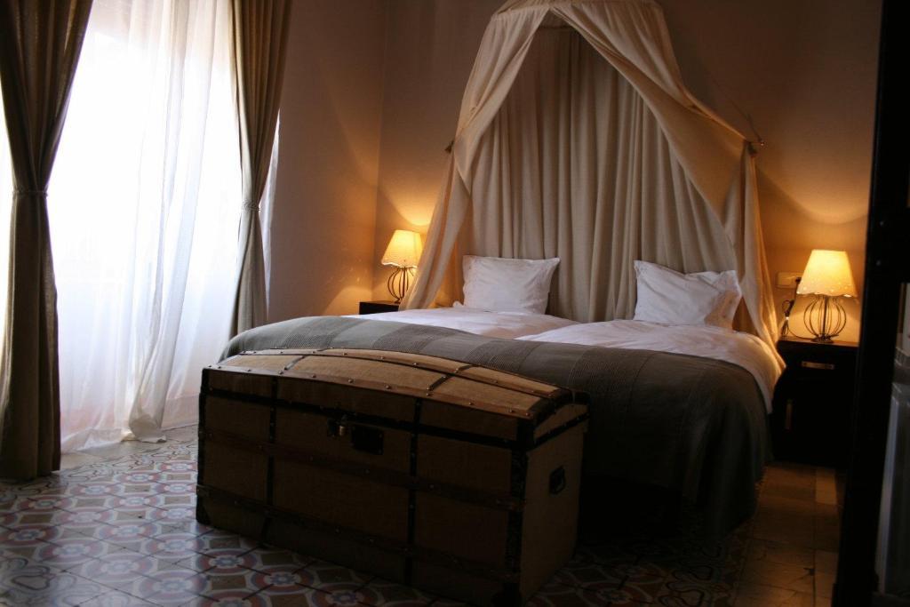 Hotel Villa Maria Fuentes de Béjar Eksteriør bilde