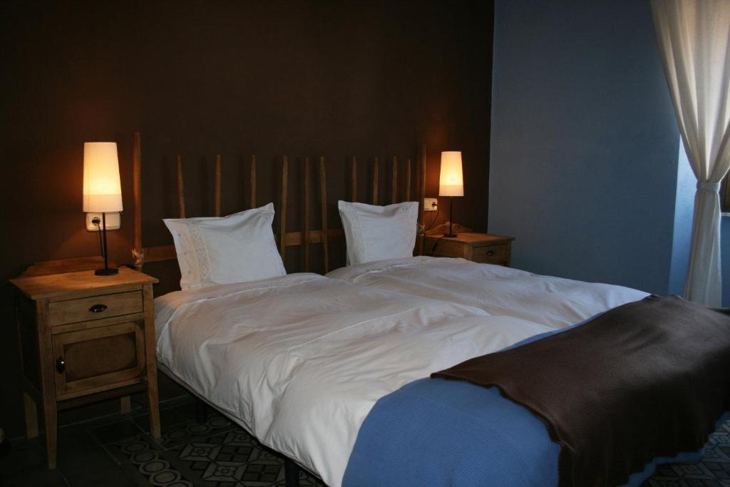 Hotel Villa Maria Fuentes de Béjar Eksteriør bilde